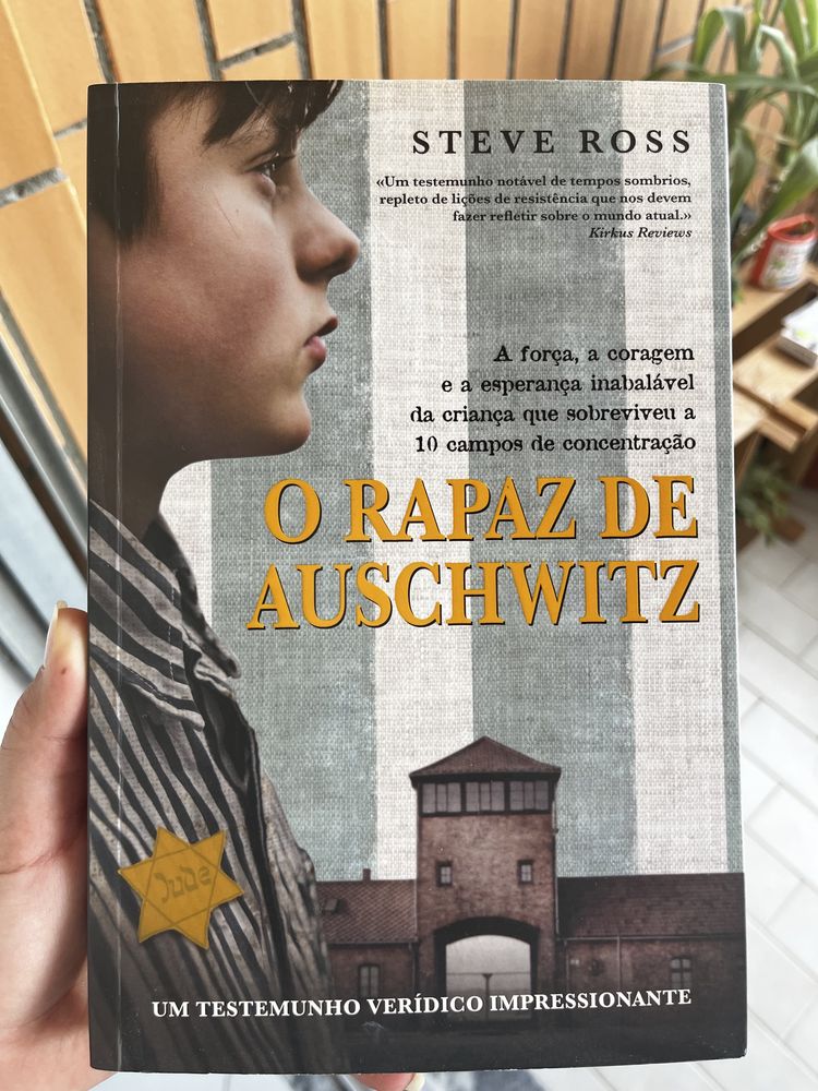 Vendo livros variados