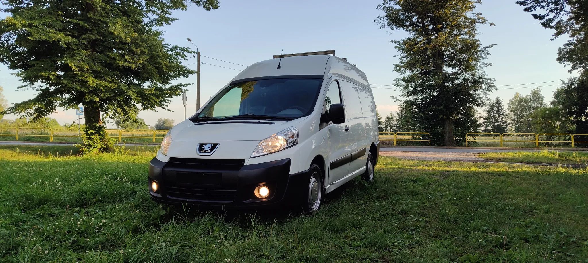 Peugeot Expert  L2H2 2.0 HDi