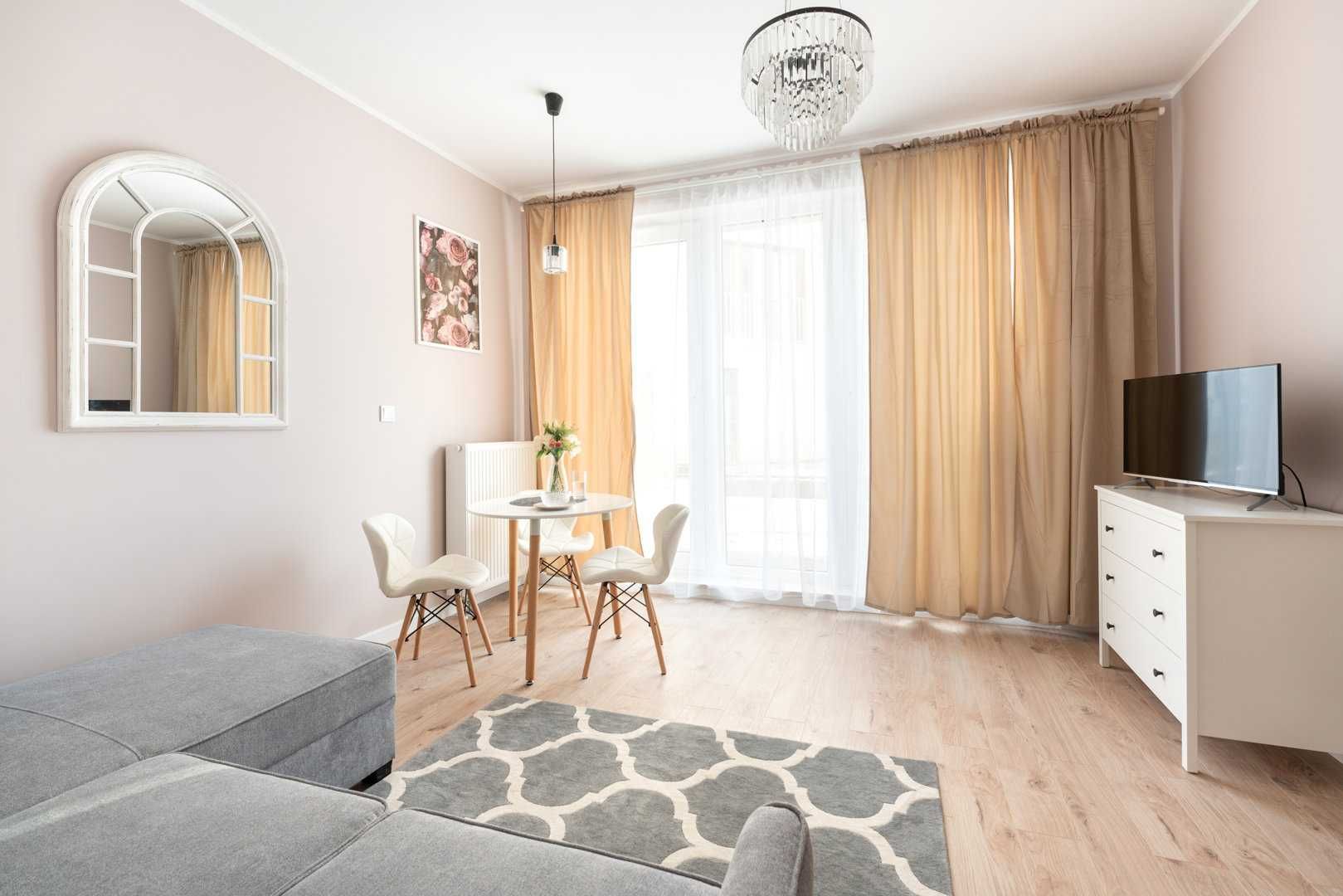 2 pokoje, Warszawa Mokotów, duży balkon, ul. Aignera 34