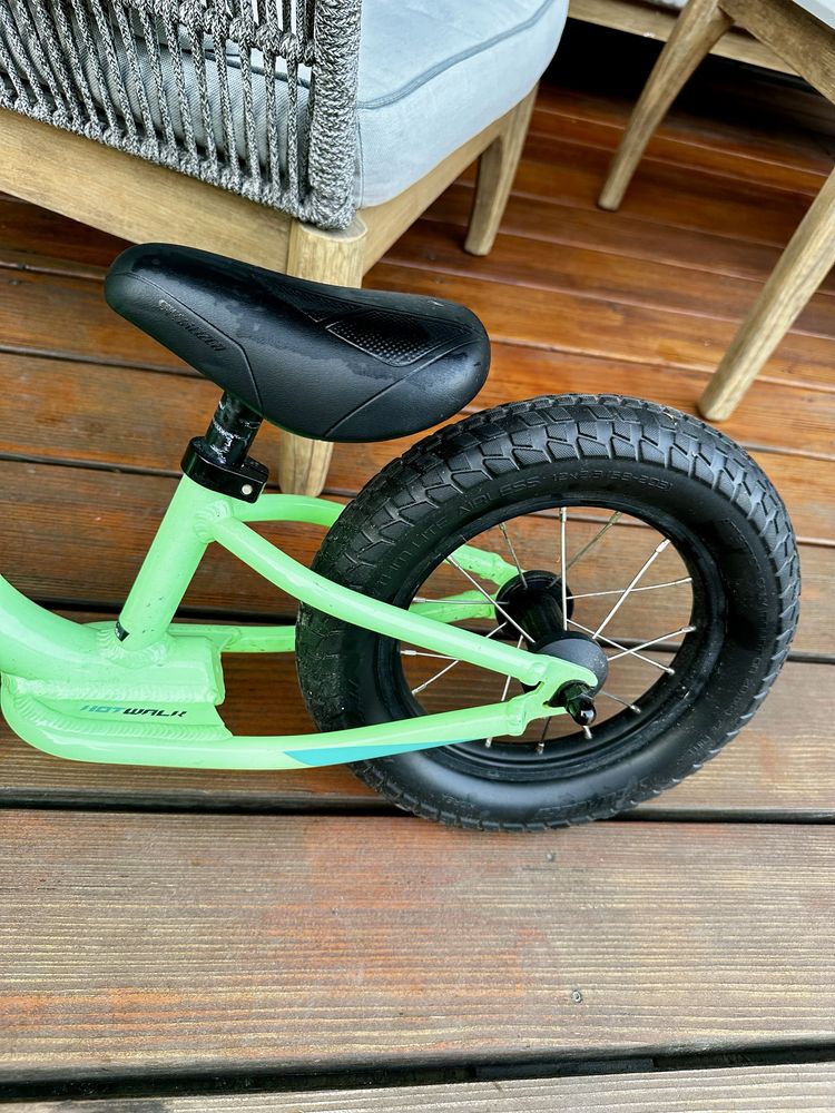 Rowerek biegowy SPECIALIZED Hotwalk 12”