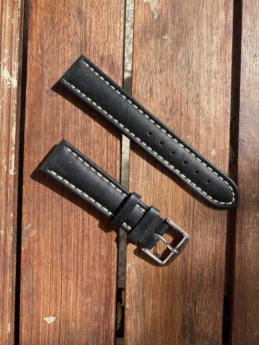 Pasek do zegarka skórzany czarny z przeszyciem 20mm