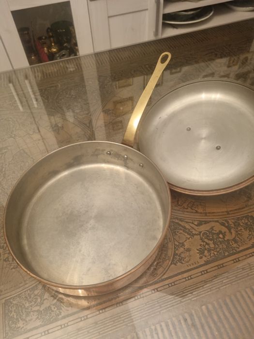 Miedziany rondel z pokrywą