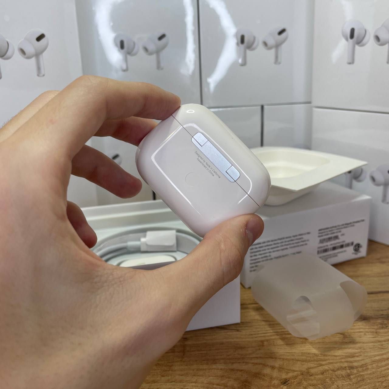 В продажі AirPods Pro 1:1