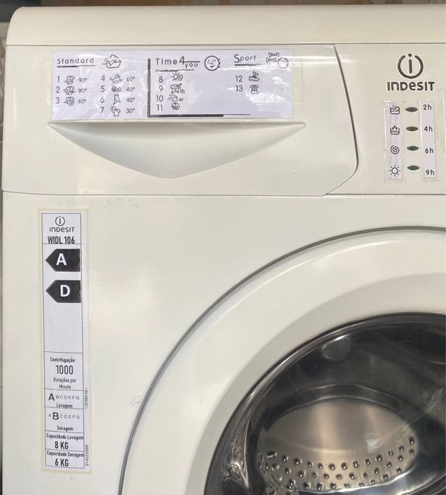 Maquina de Lavar e Secar Roupa Indesit