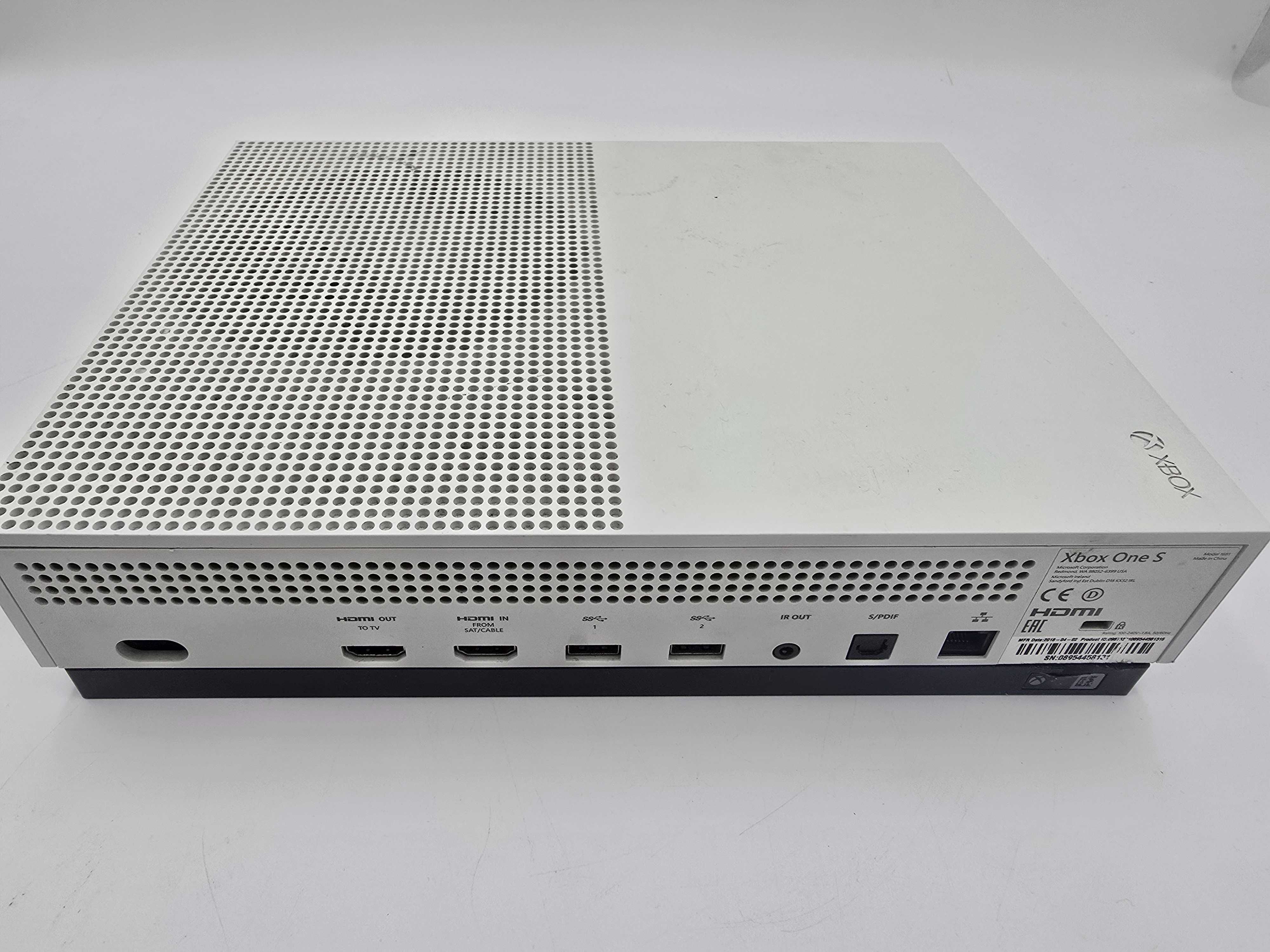 Konsola Xbox ONE S 500GB MODEL 1681