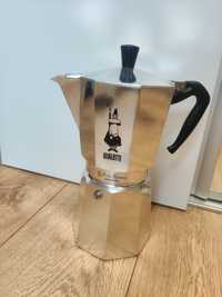 Kawiarka Bialetti Mokka Express 12tz 670 ml klasyczna duża