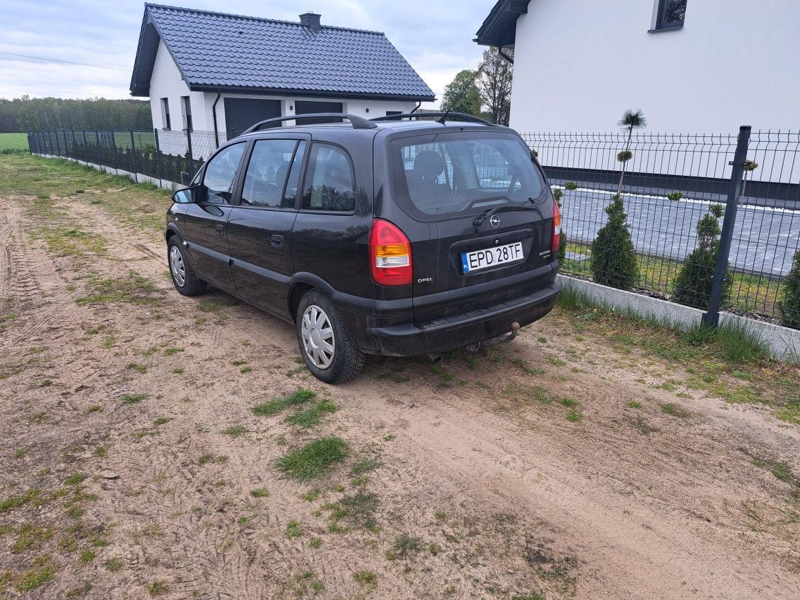 Opel Zafira 2001