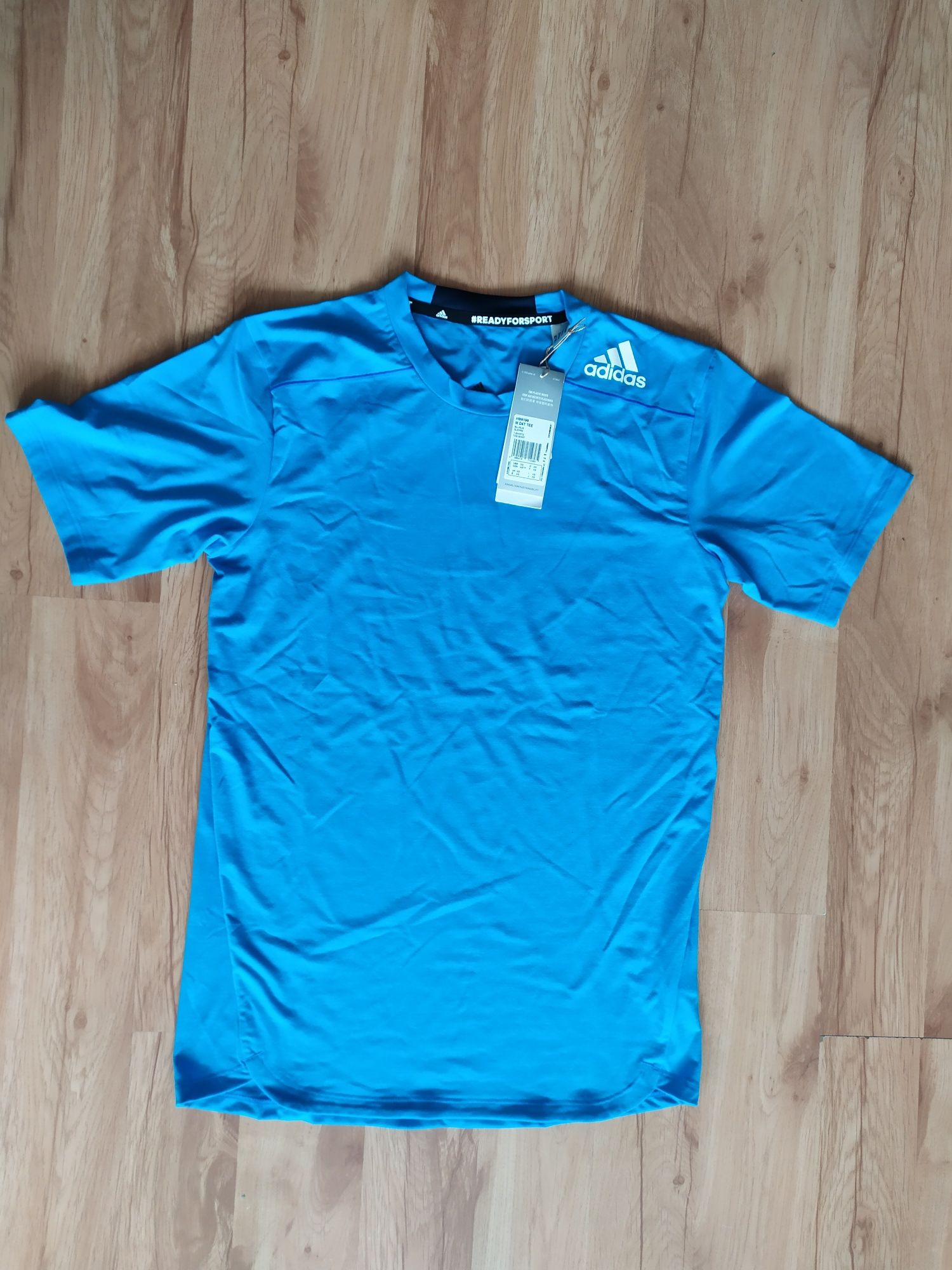 adidas t-shirt NOWY