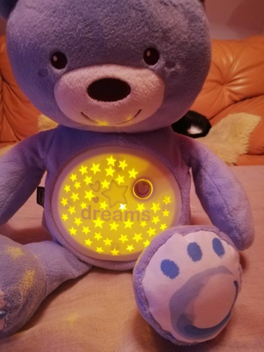 CHICCO miś z projektorem, lampka i kołysanki.