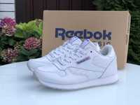 Женские кроссовки Reebok Classic Leather белые