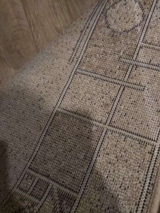 Продам ковровую дорожку.