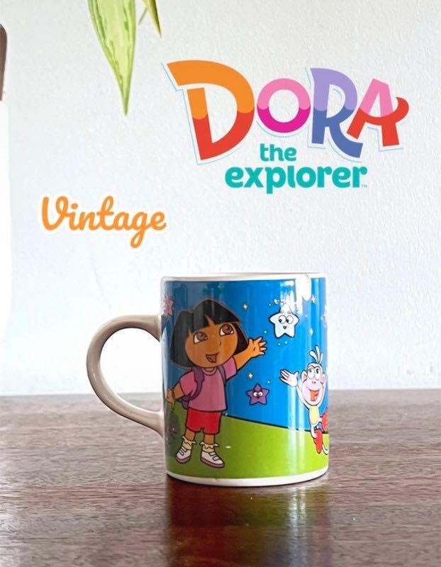 Pack Dora Exploradora Caneca Vintage + dvd “Dora Salva o Dia”