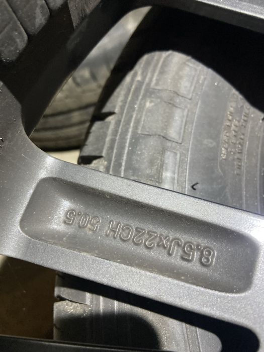 Колісні диски з резиною 255/40/22 до автомобіля Jaguar i-pace