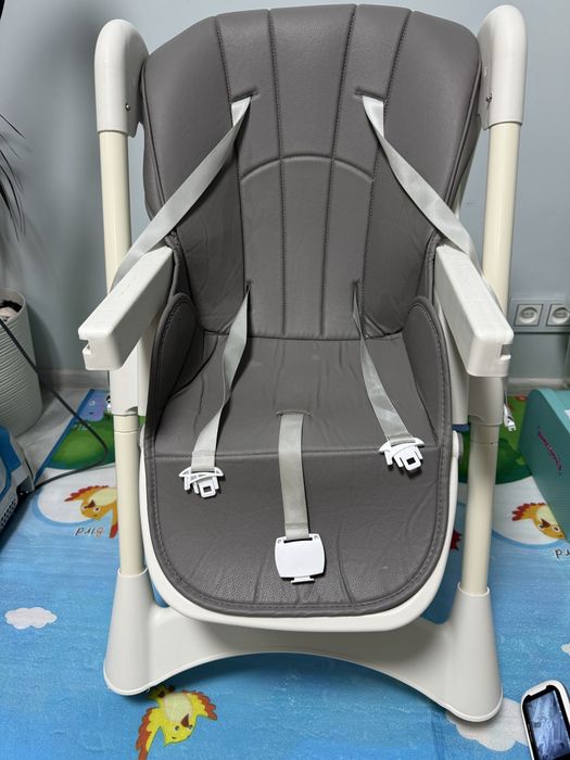 Стільчик для годування Bambinelli FG431