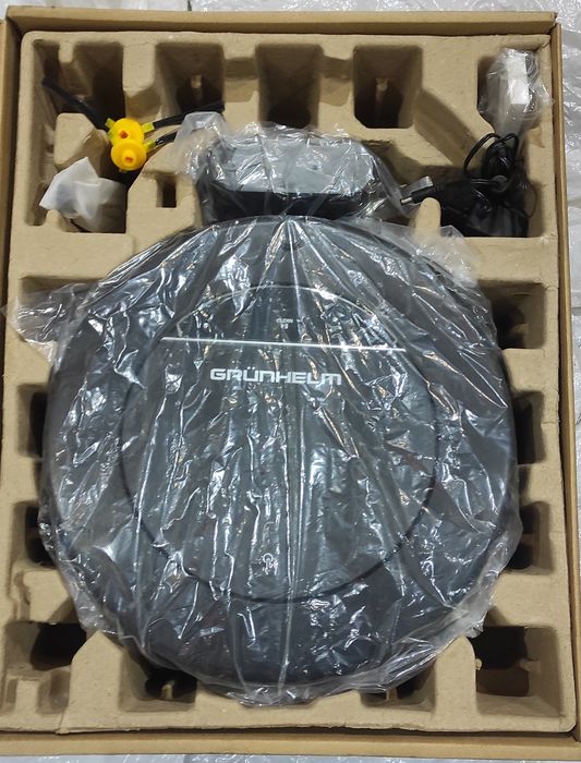 Продам новий робот пилосос GRVC-T800 Grunhelm