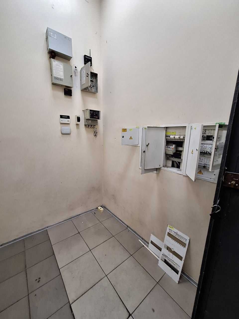 Оренда приміщення 725 м2/ пр. Аерокосмічний 20А/ метро 'Левада'