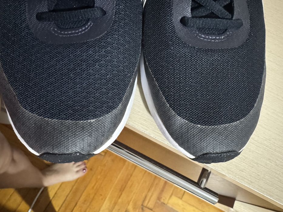 Кросівки nike,adidas