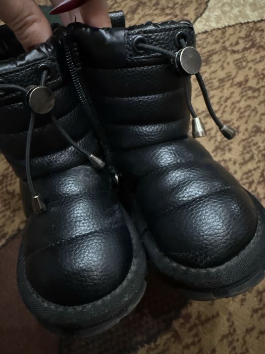 Зимове взуття для хлопчика