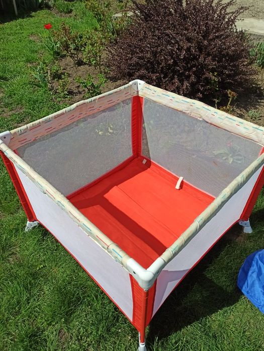 Манежик дитячий в