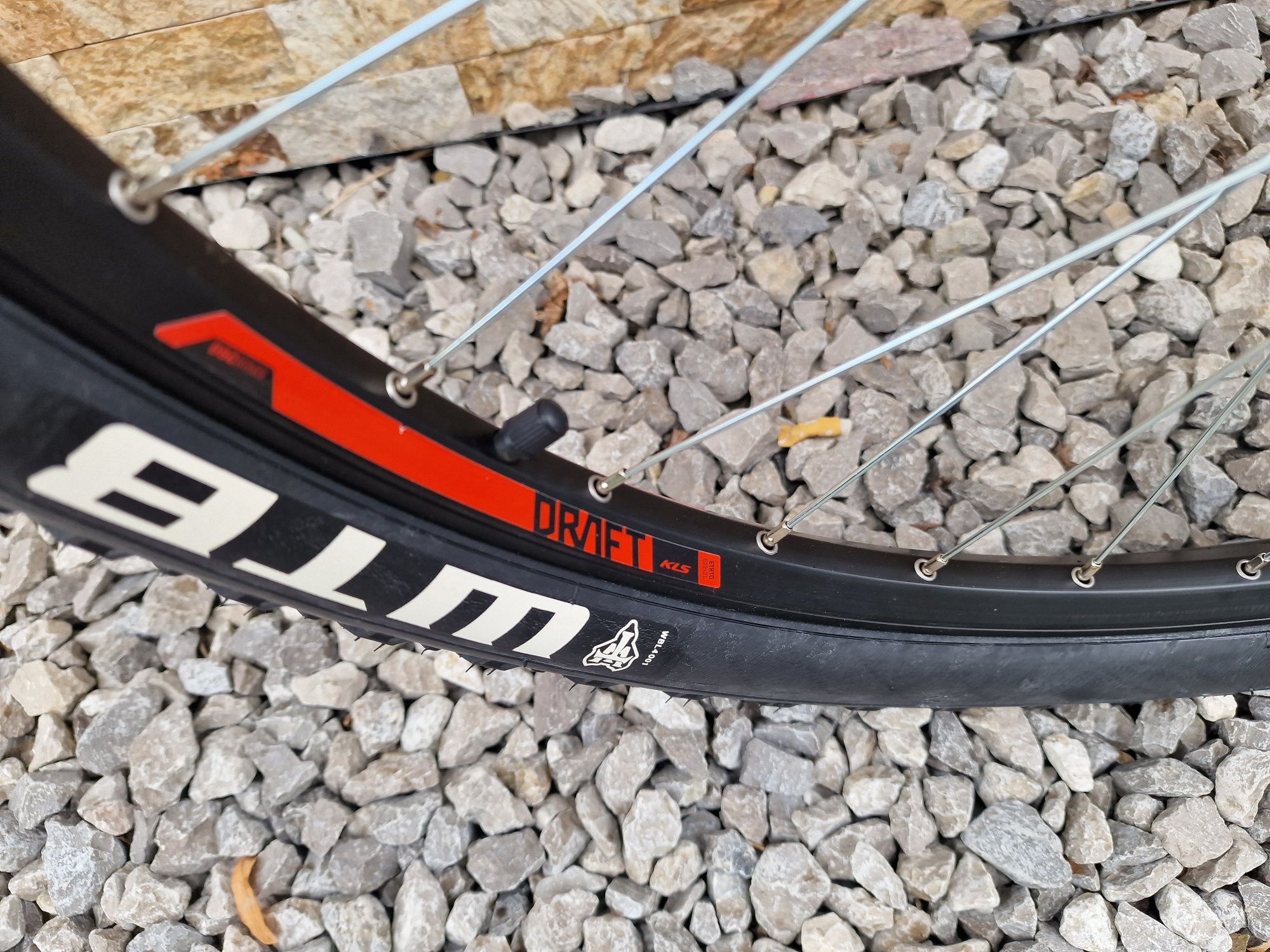 Nowy Rower MTB KELLYS Spider hydraulika 2 lata gwarancji

2 lata GWARA
