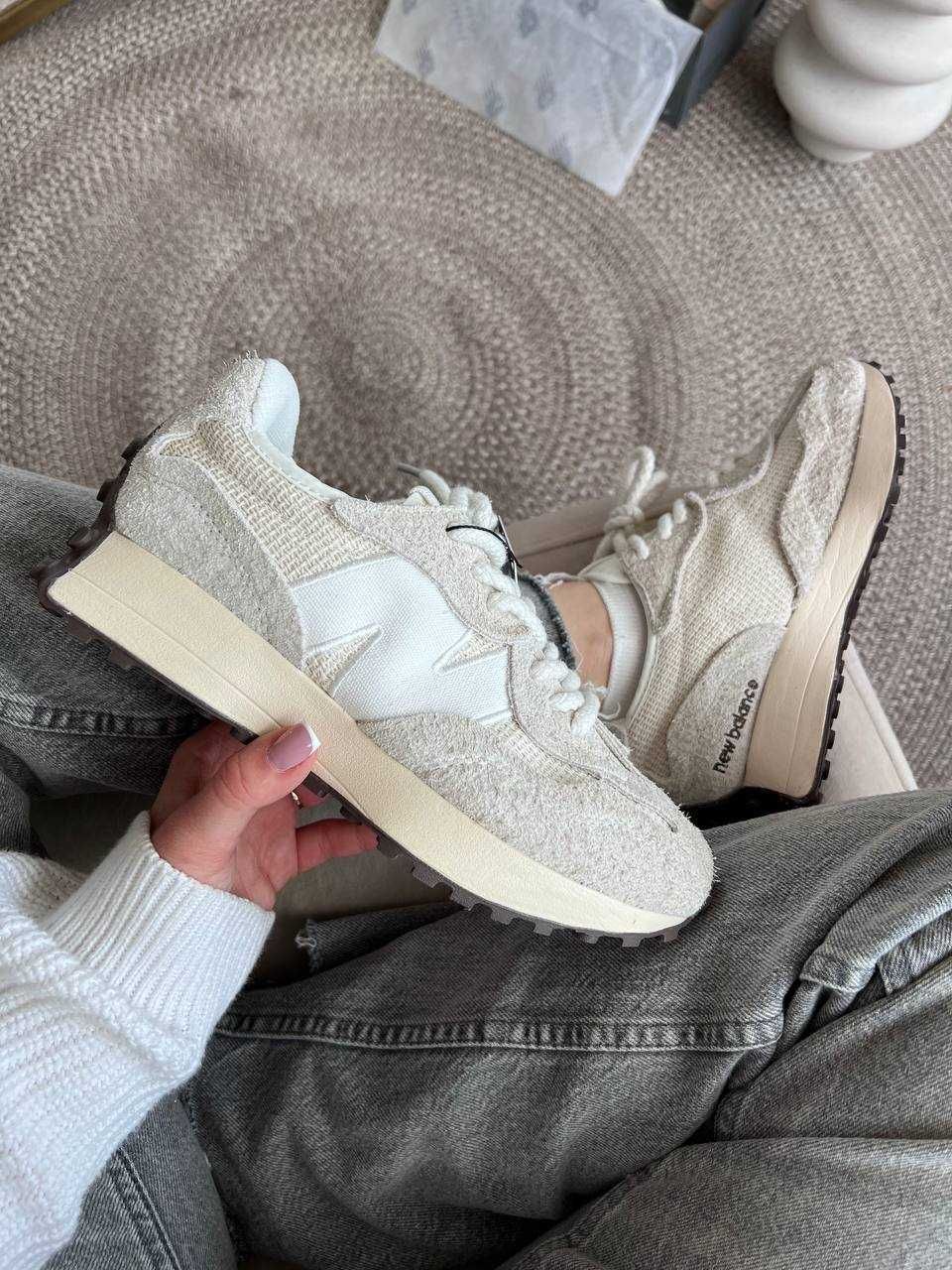 Жіночі кросівки New Balance 327 бежеві (36 37 38 39 40) Нью Баланс