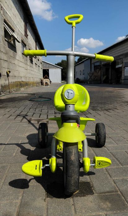 Rower trójkołowy z rączką do prowadzenia