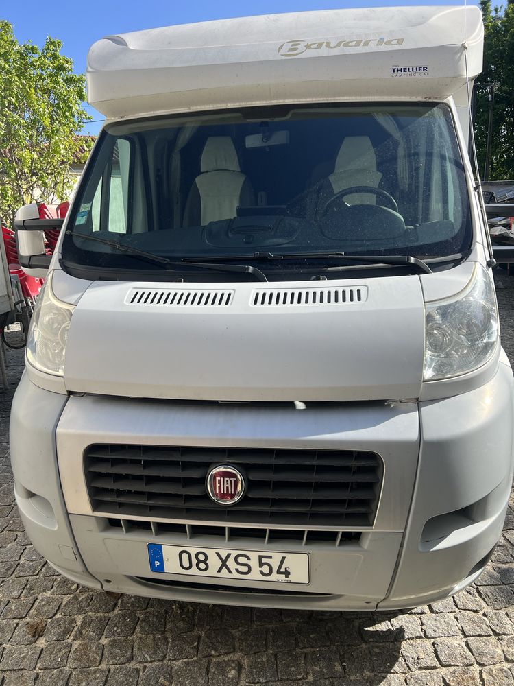Autocaravana Fiat Ducato com Hidraulicos