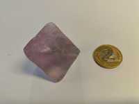 Naturalny kamień Fluoryt w formie surowych kryształów nr 3