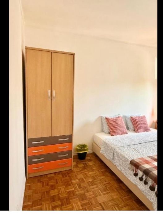 Quarto para casal ou casal com filho com varanda