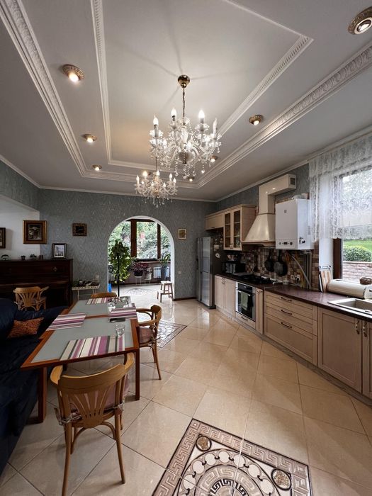 Оренда будинку Забуччя, біля лісу та озера, швидкий виізд на Киів