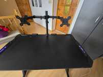 biurko gamingowe podświetlane 110 cm x 60 cm bez uchwytu na 2 monitory