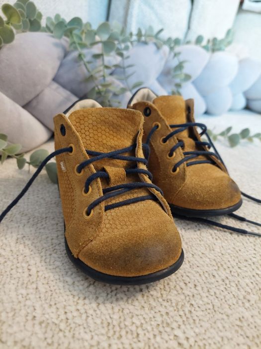 Trzewiki 23 Emel kolor koniakowy Roczek