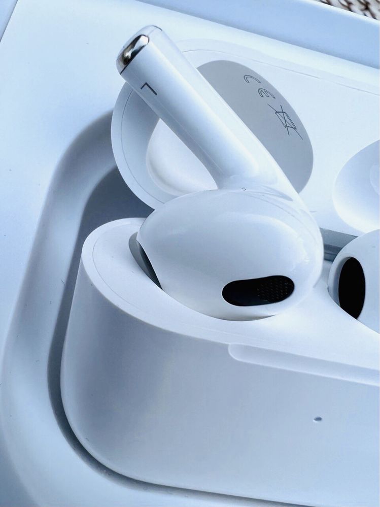 AirPods 3 gen - NOWE z GWARANCJĄ - słuchawki Apple airpods r. 2 3