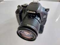 Canon EOS 600D + obiektyw 18-55mm + grip