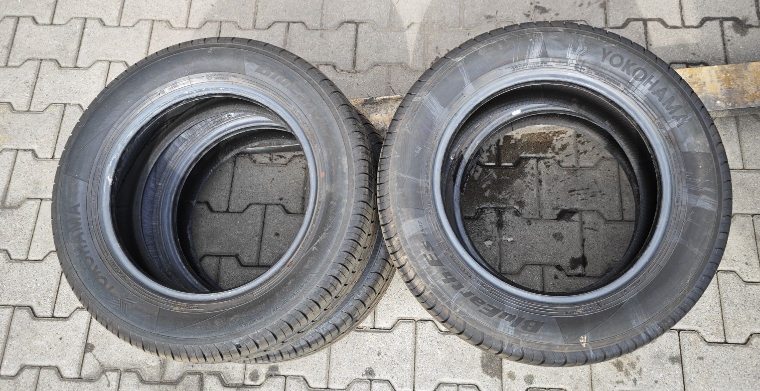 Yokohama Bluearth ES ES32 215/60 R16 99H XL