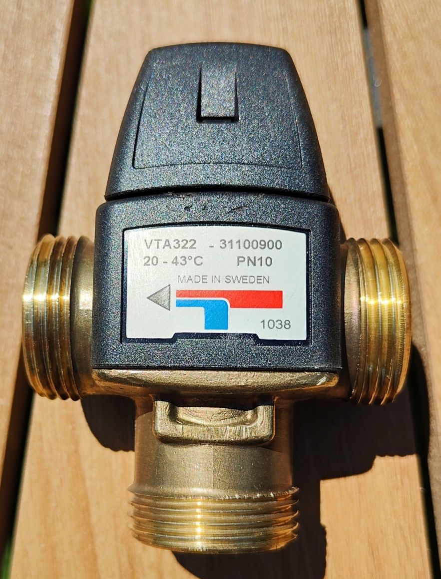 Zawór termostatyczny ESBE VTA322 - Stan Idealny