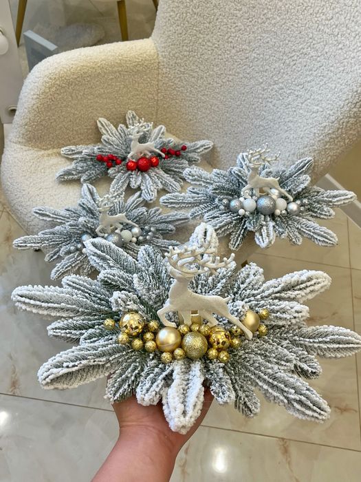 Новорічний декор ,Різдвяний декор ,віночки ,підсвічники ,композиціі