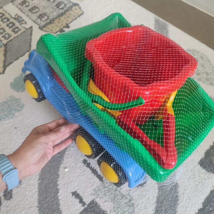 Duża ciężarówka zestaw do piaskownicy nowy