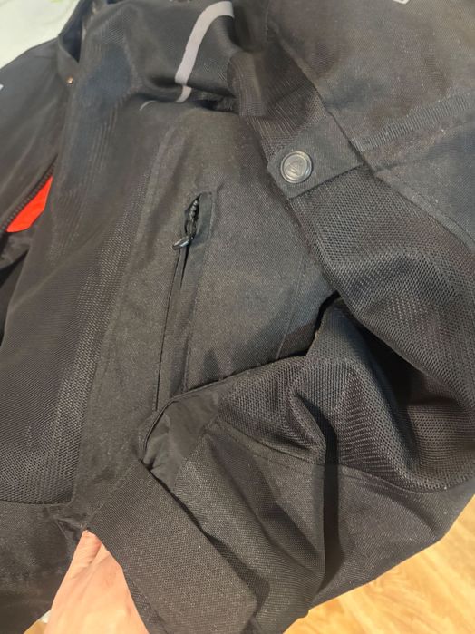 Мотокуртка Revit Torque в ідеальному стані