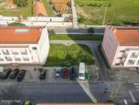 Terreno de Gaveto com Projeto Aprovado – Colinas da Arrábida