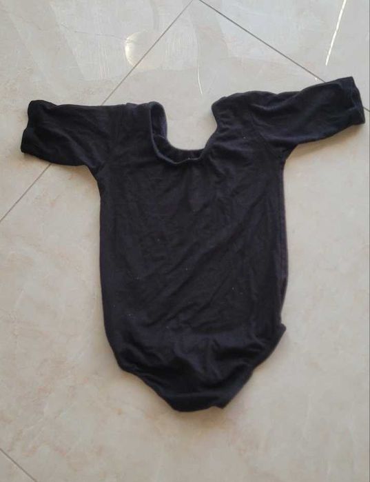 Купальник - майка для танців та гімнастики чорний дівчінці 4-6 років