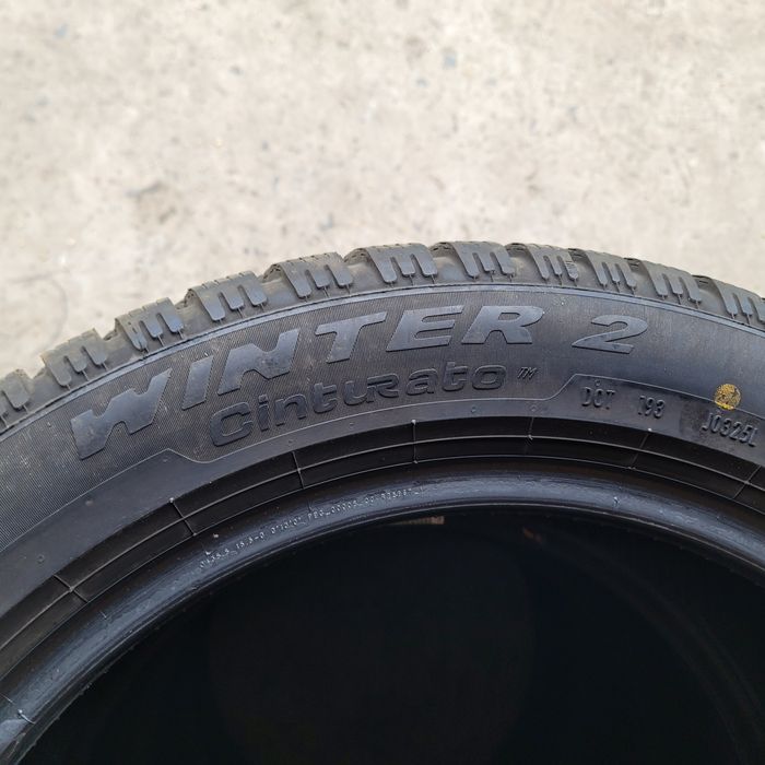 Шини зимові 215/55/17/Pirelli cinturato winter 2