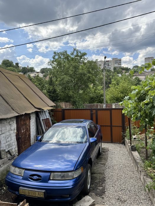Ford Taurus SHO 3.0 Yamaha V6 (220 к.с.), 1992 рік