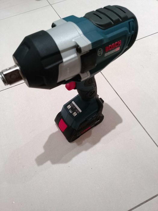 BOSCH Professional GDS 18V-1050 HC  2024 rok powystawowy BITURBO