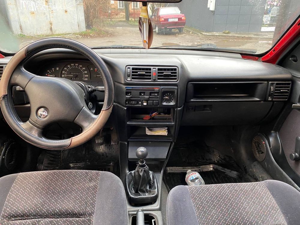 Opel Vectra A 1.6 на повному ходу !!!