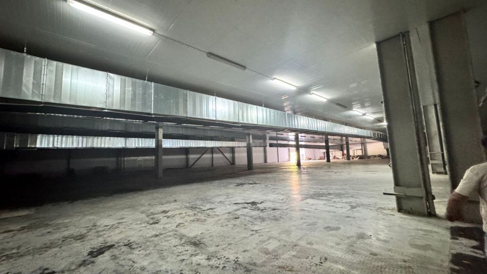 Оренда виробничі складські приміщеня 2000-8000 м2  в Чернівецькій обл