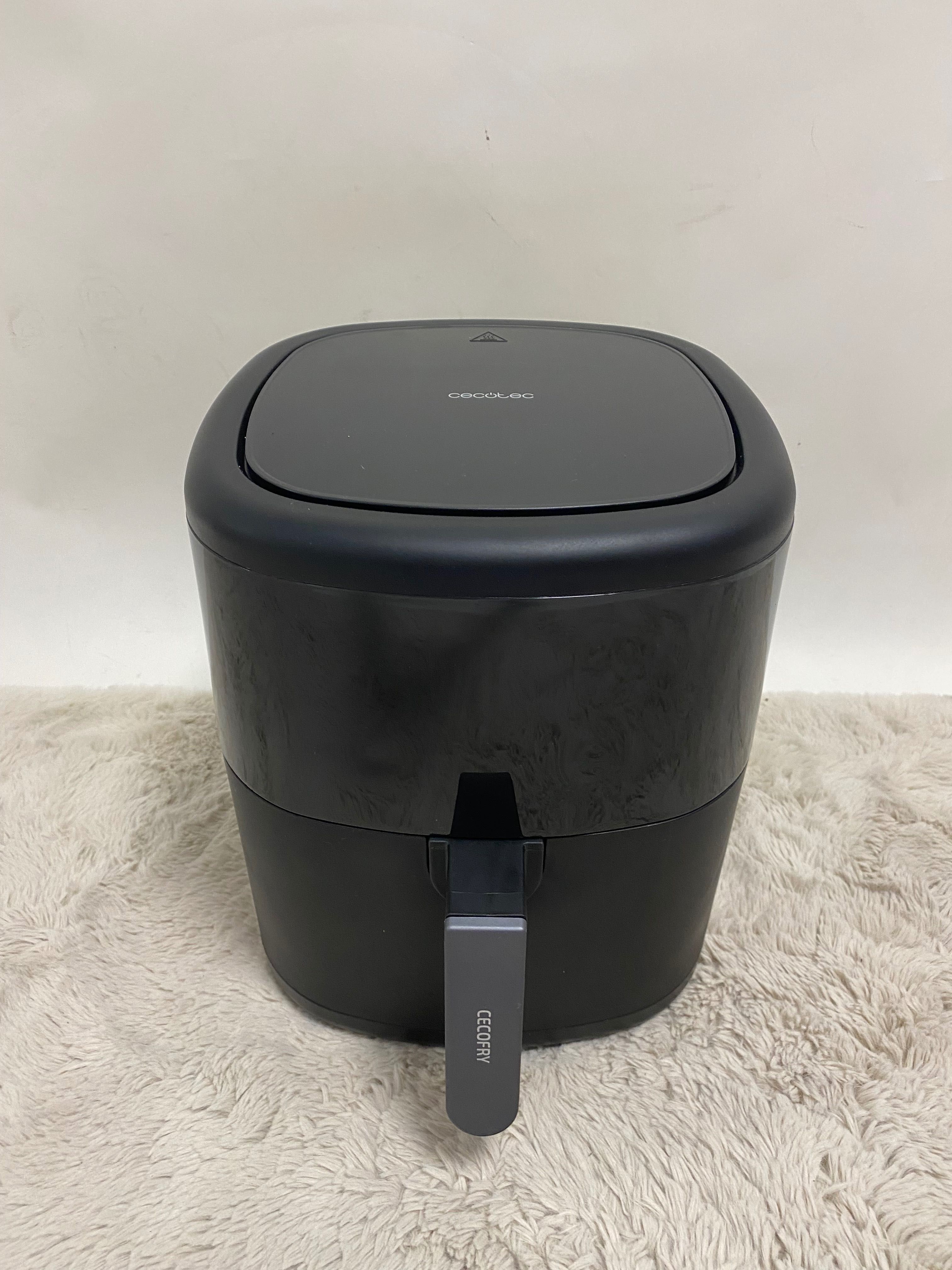 Cecotec Airfryer 6L, 1700W, 12 programów gotowania