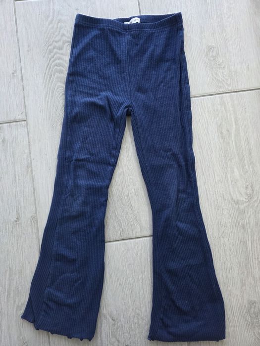 Legginsy spodnie dzwony szeroka nogawka r.128 Sinsay