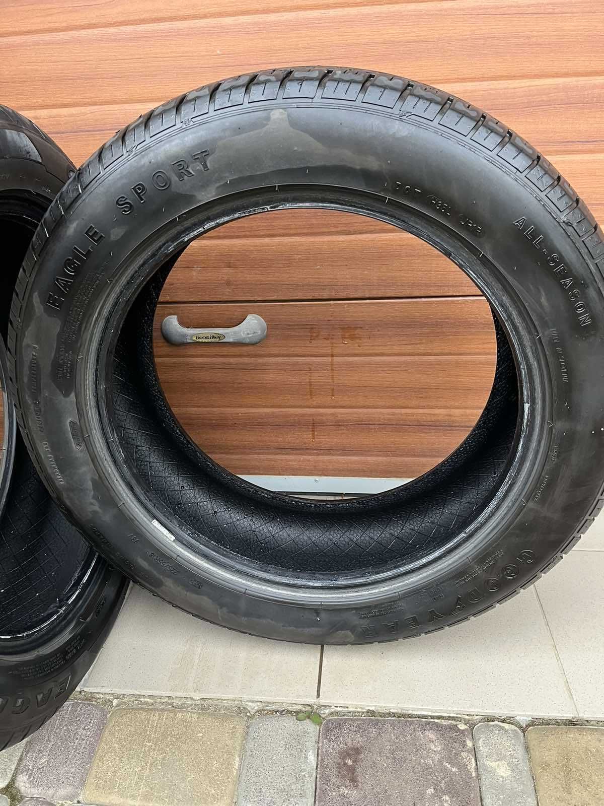 Шини всесезонні Good Year Eagle Sport 2 од. 225/55R18