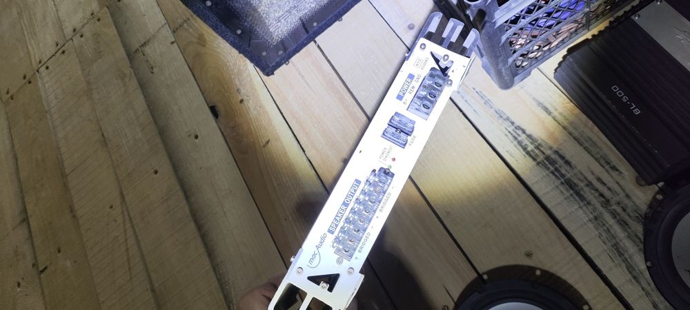 Усилители и сабвуфер в авто